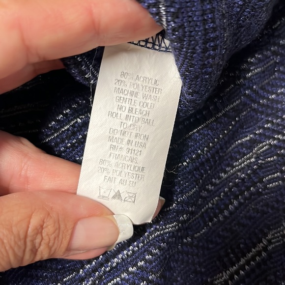 Sno Skins Navy Silver Cowl Neck Sweater Small Made In USA - Picture 6 of 6